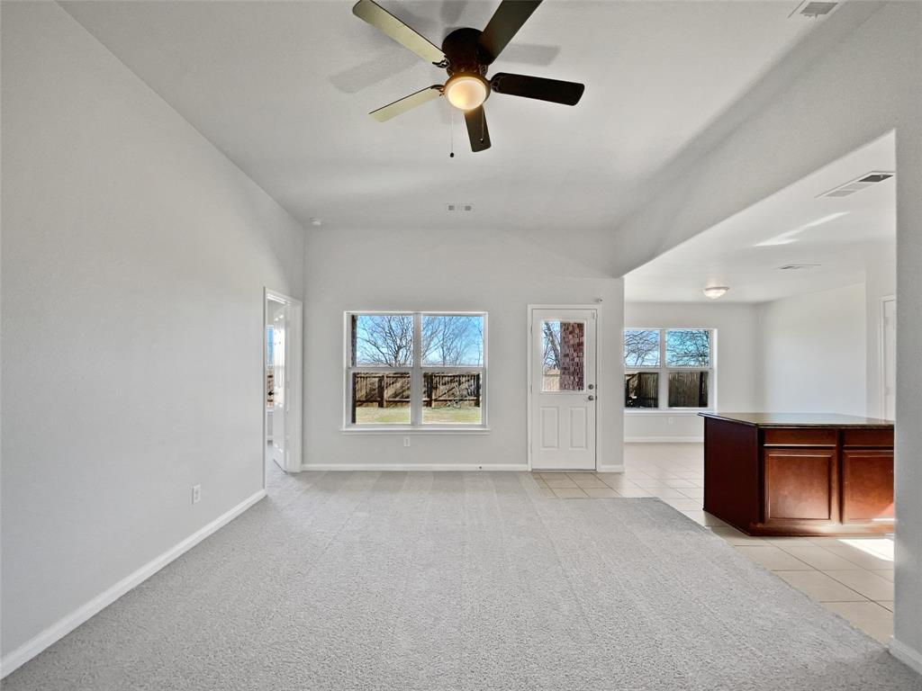 1106 First Street Property Photo 10