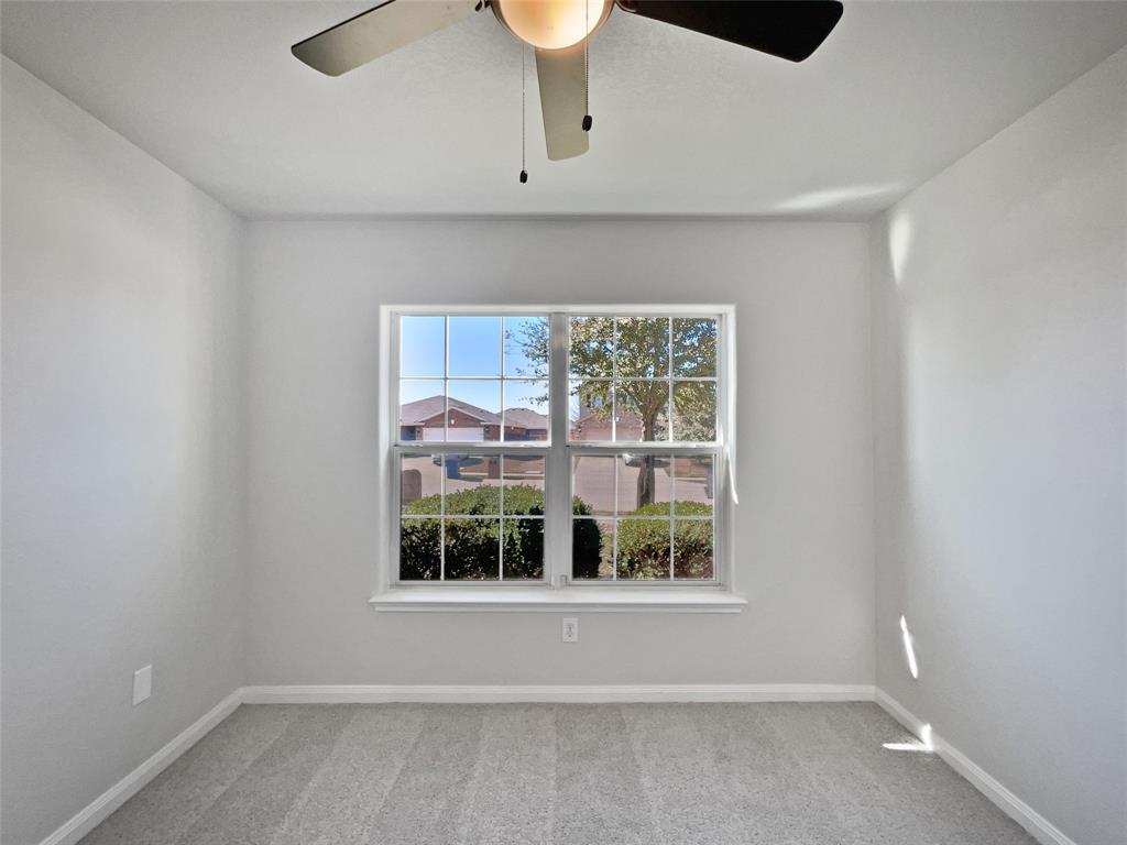 1106 First Street Property Photo 12