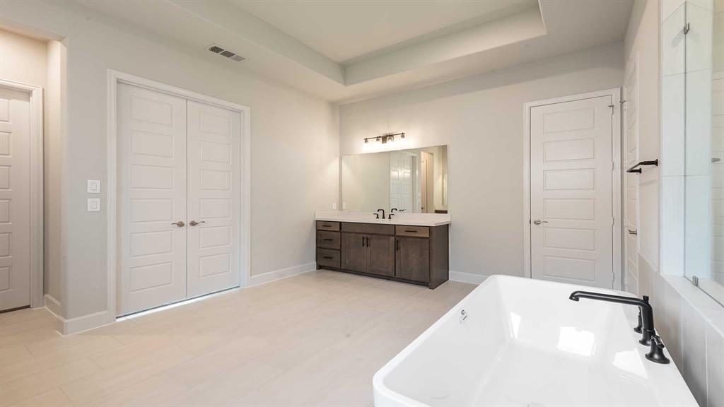 4201 Olmsted Drive Property Photo 19