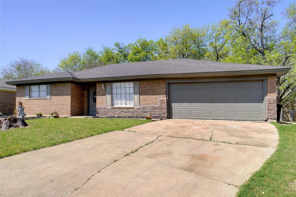 6908 Trimble Drive Property Photo 1