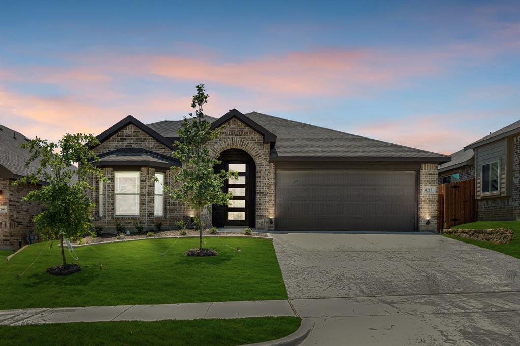 8213 Leopard Pass Property Photo 1