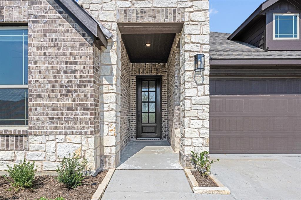 653 Godley Ranch Property Photo 4