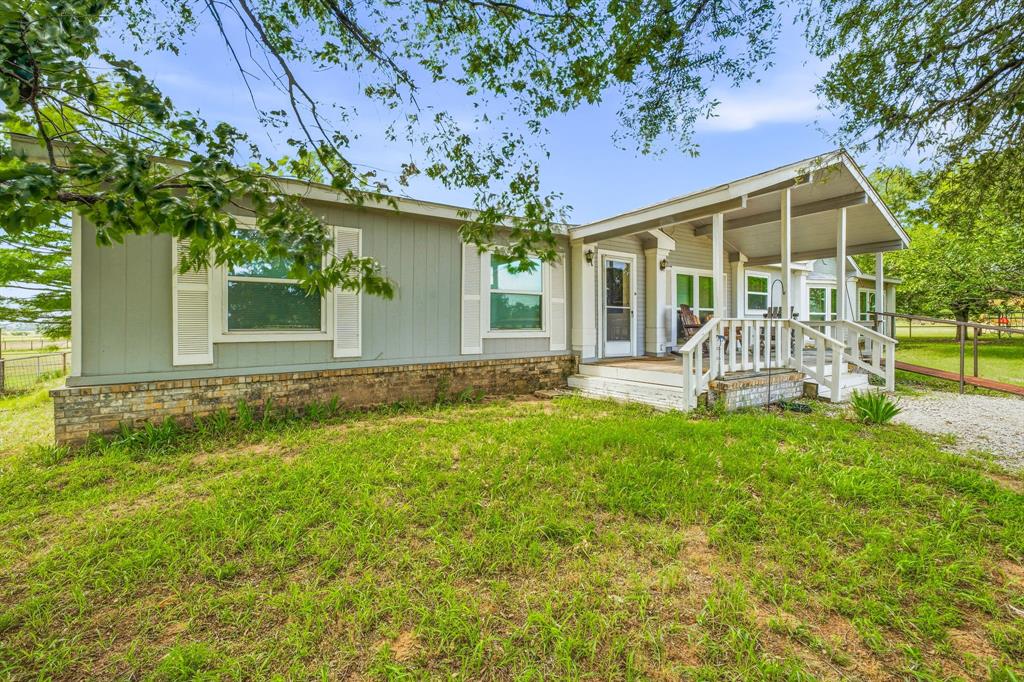 1154 Fm 205 Property Photo 9