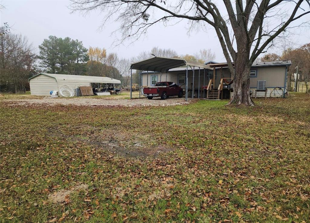 8748 Private Road 2416 Property Photo 1