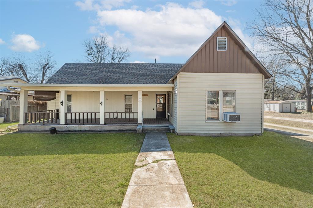 523 First Street Property Photo