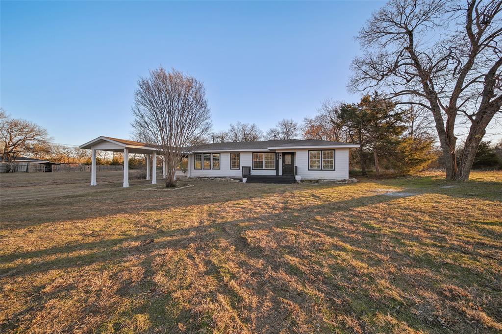 508 W Bells Boulevard Property Photo