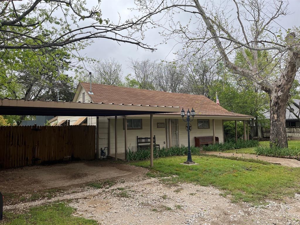 207 N Oneil Street Property Photo