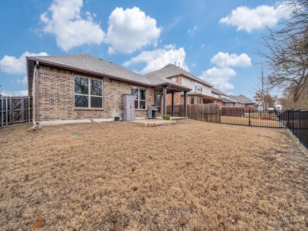 1117 Tollcross Drive Property Photo 25
