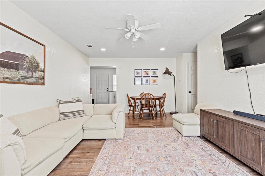 1008 Vz County Road 3809 Property Photo 6