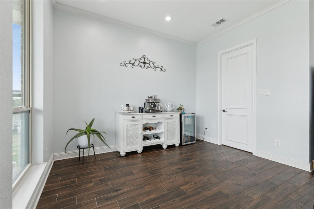 1414 Harlin Drive Property Photo 12