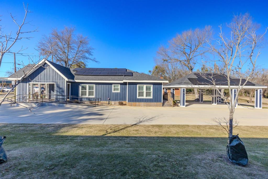 618 Oak Avenue Property Photo 4