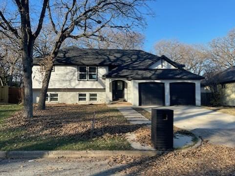 6829 Parkwood Drive Property Photo