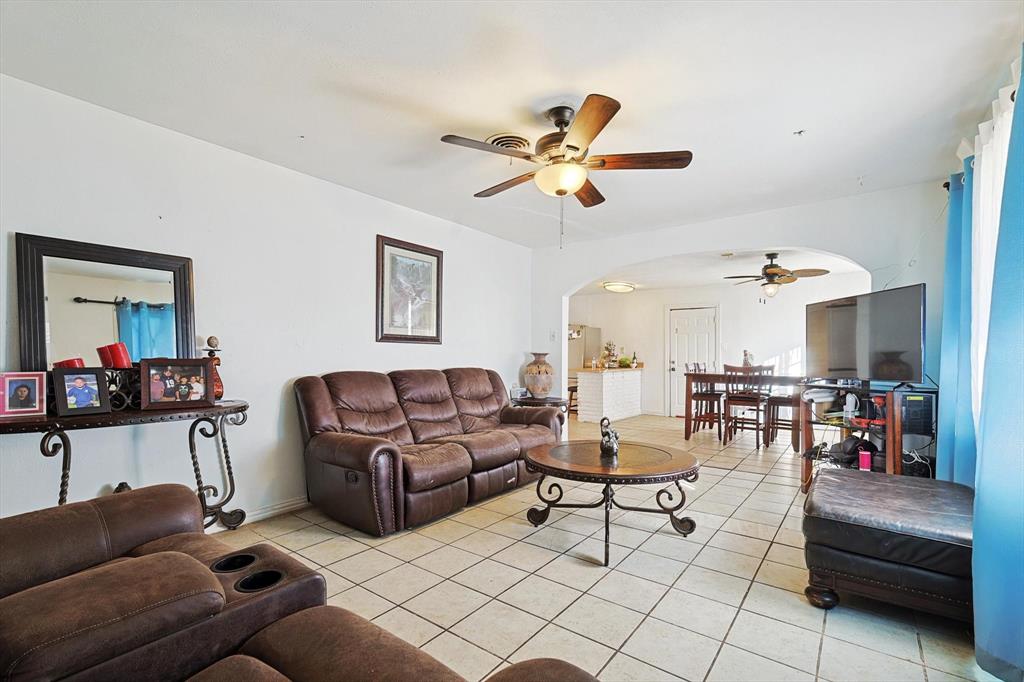 3805 Caddo Trail Property Photo