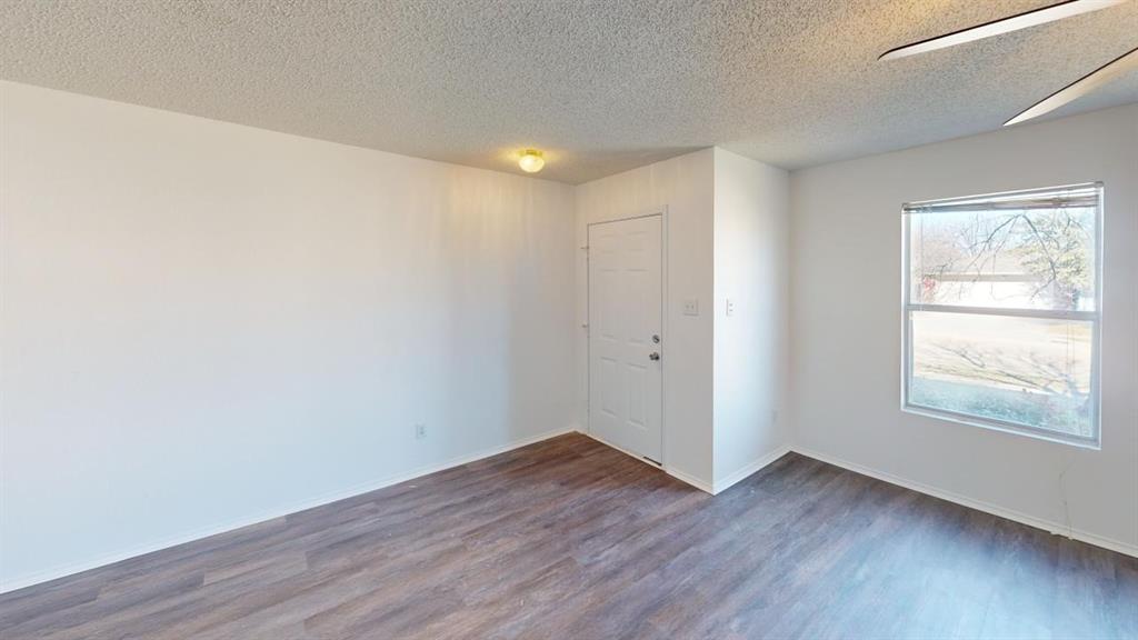 2541 Timberbrook Trail Property Photo 8