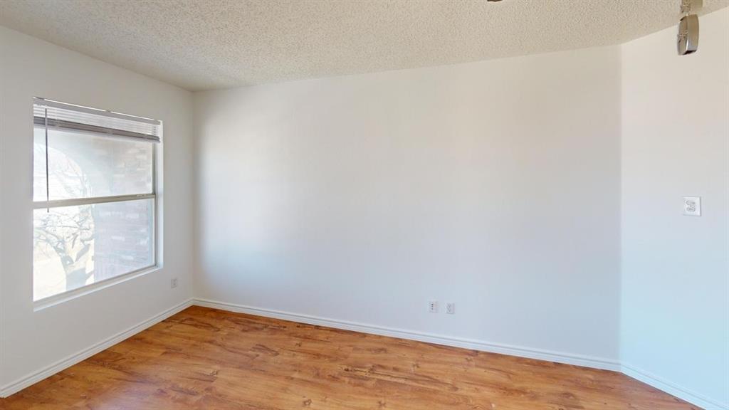 2541 Timberbrook Trail Property Photo 10
