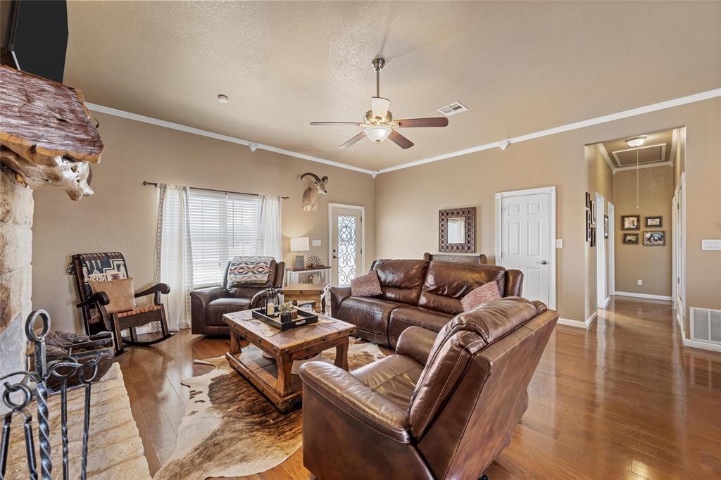 109 Brown Drive Property Photo 4