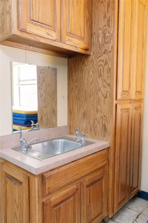 1522 Weeks Street Property Photo 10