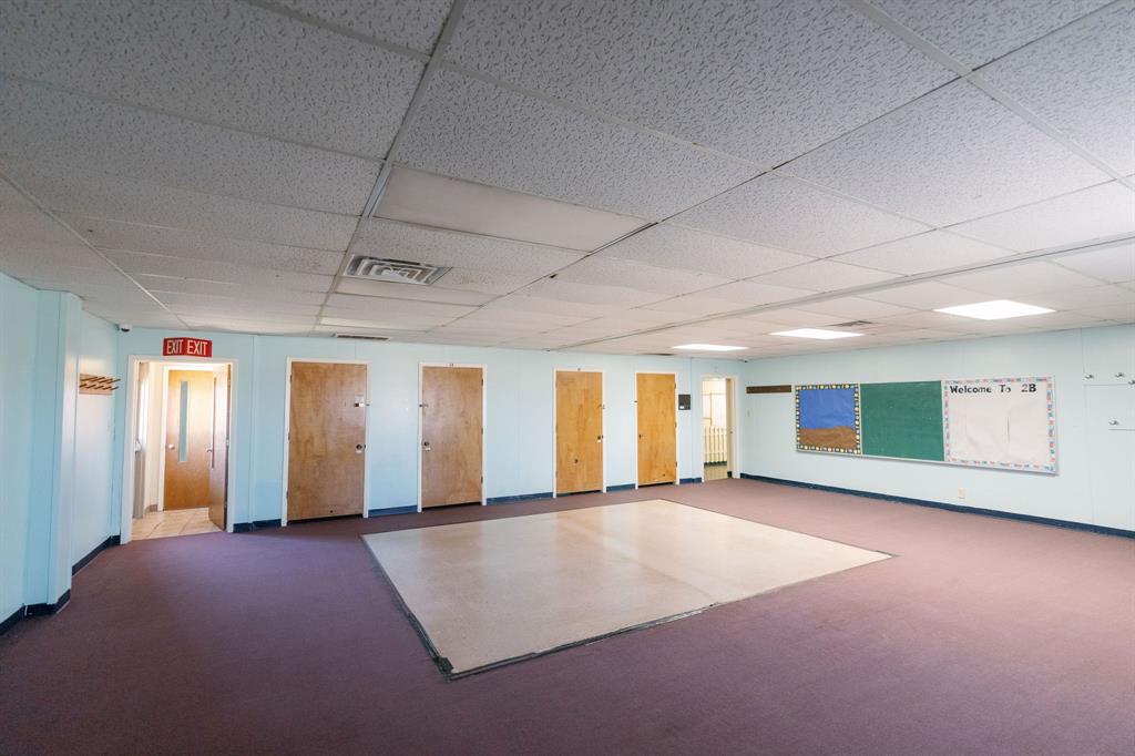 1522 Weeks Street Property Photo 19
