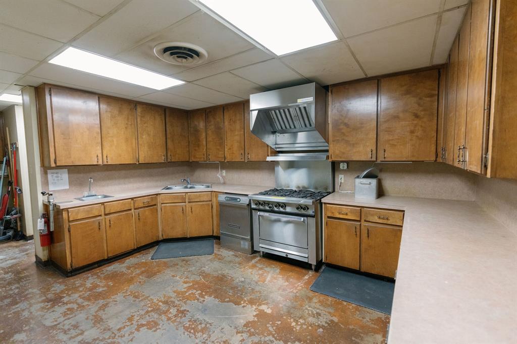 1522 Weeks Street Property Photo 22