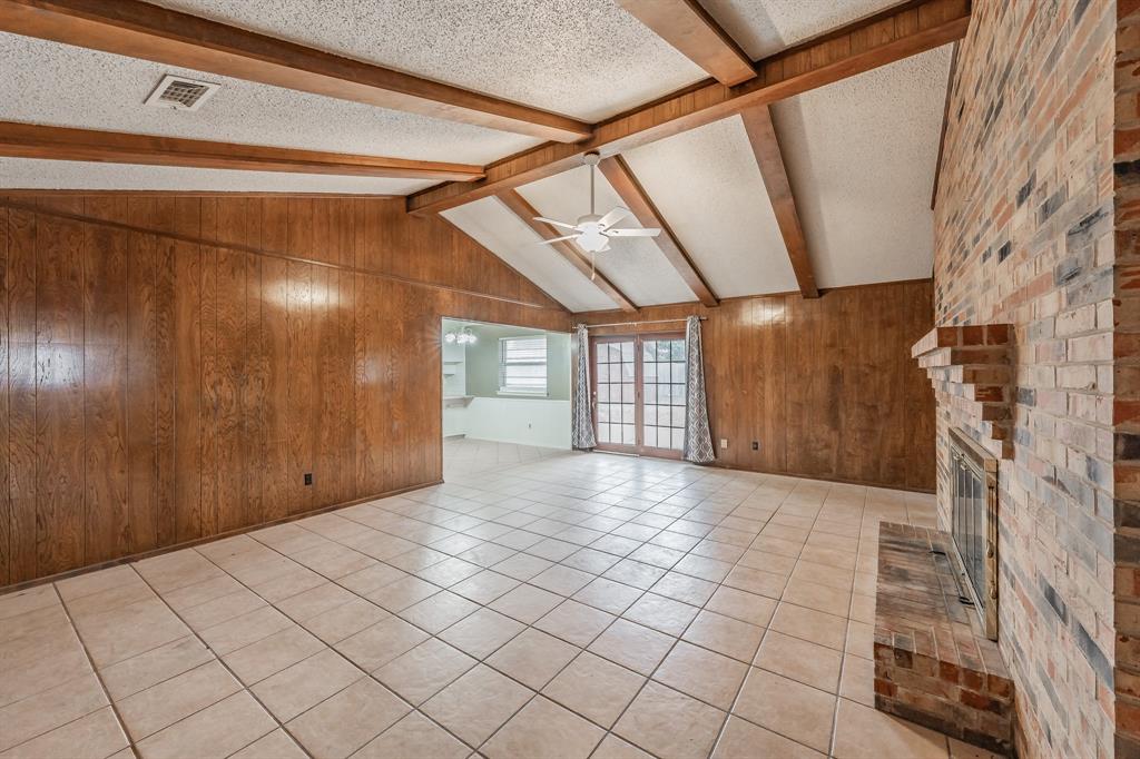 2111 Avalon Lane Property Photo 7