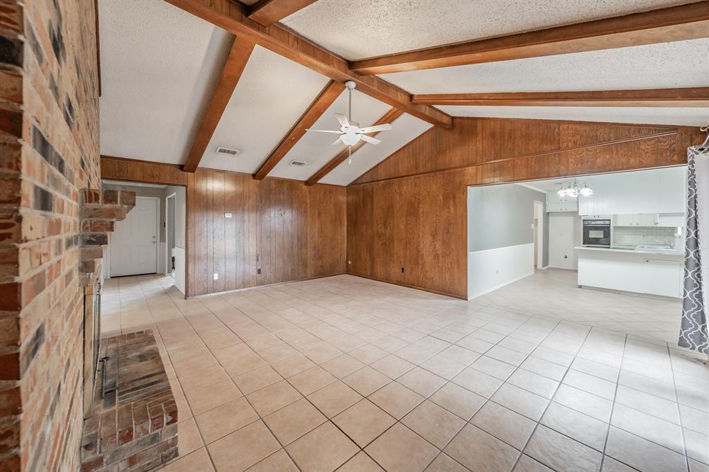 2111 Avalon Lane Property Photo 9