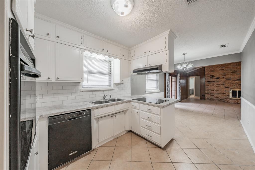 2111 Avalon Lane Property Photo 16