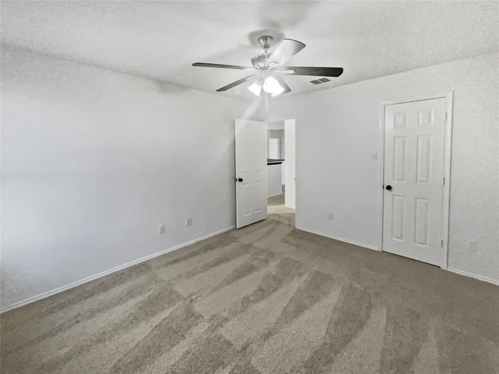 1114 Mccormick Street Property Photo 5