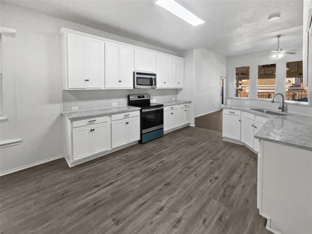1114 Mccormick Street Property Photo 6