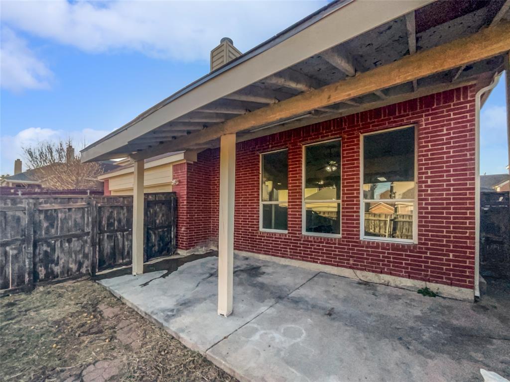 1114 Mccormick Street Property Photo 8