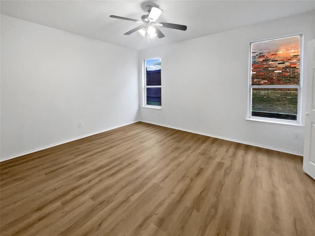 1114 Mccormick Street Property Photo 18