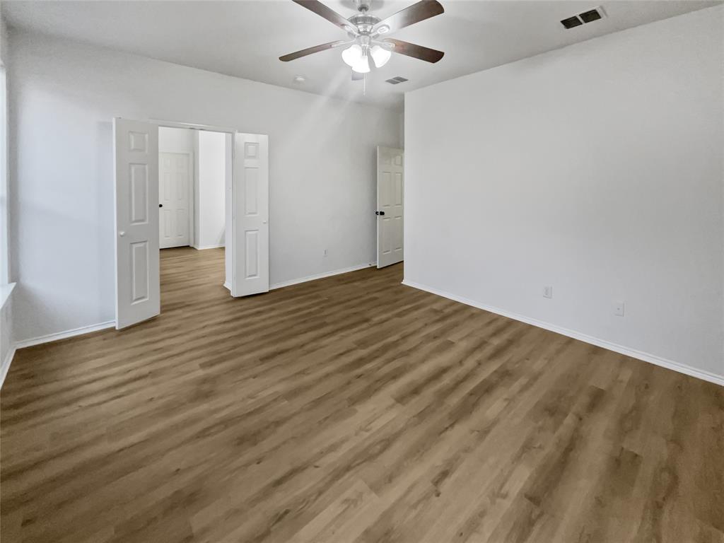 1114 Mccormick Street Property Photo 19