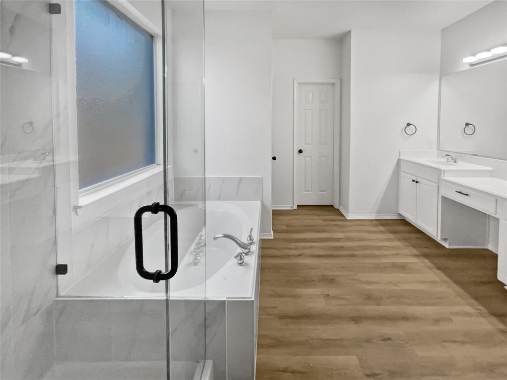 1114 Mccormick Street Property Photo 20