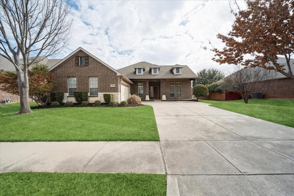8003 Summerleaf Drive Property Photo