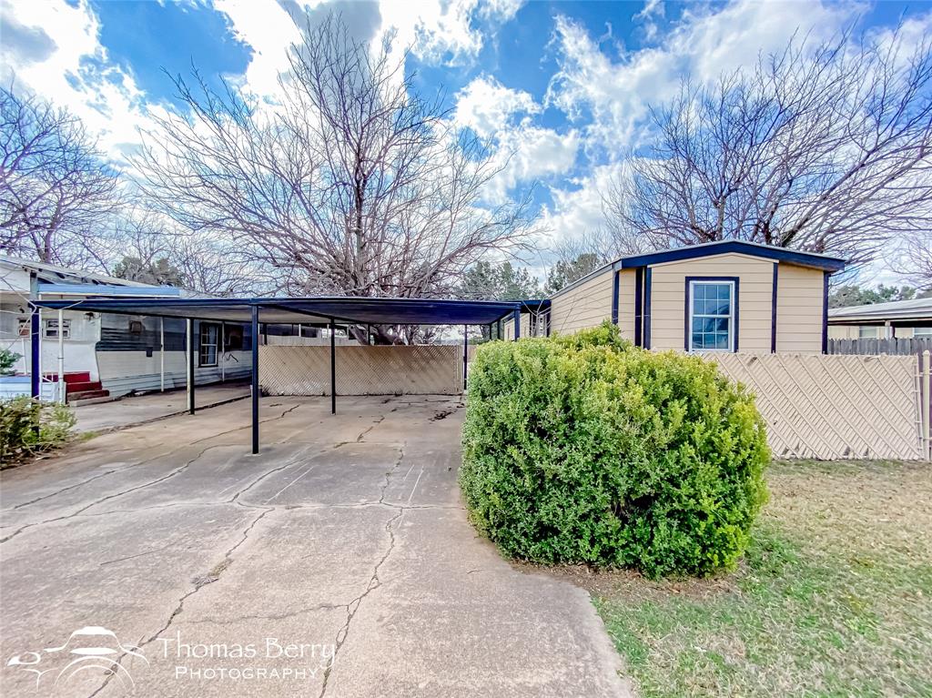 5333 Twylight Property Photo