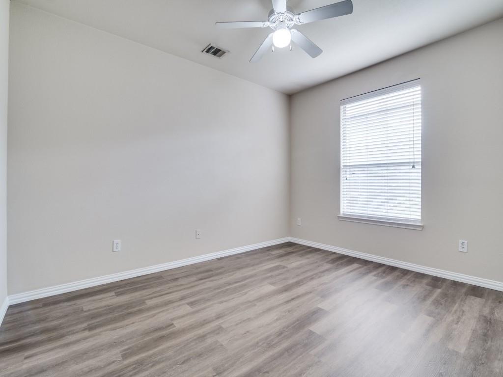 2216 Stonebrook Lane Property Photo 10
