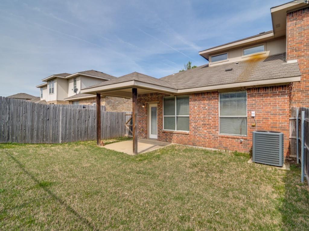 2216 Stonebrook Lane Property Photo 25