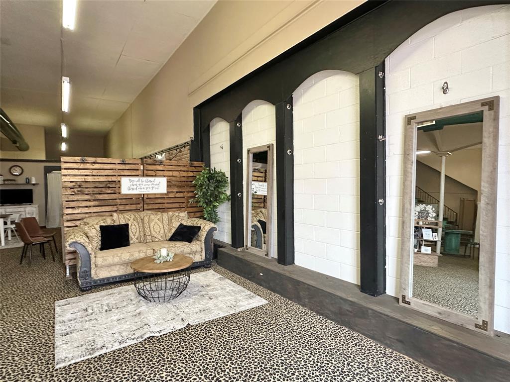 139 Kent Property Photo 2