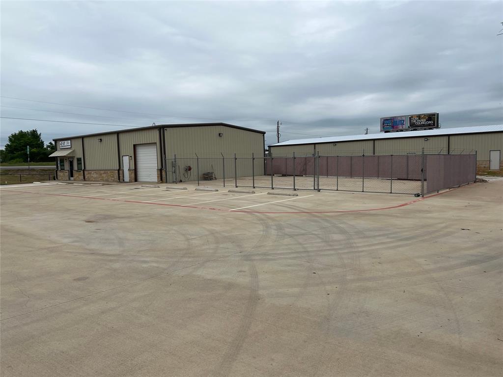 4230 E Highway 67 Property Photo 5