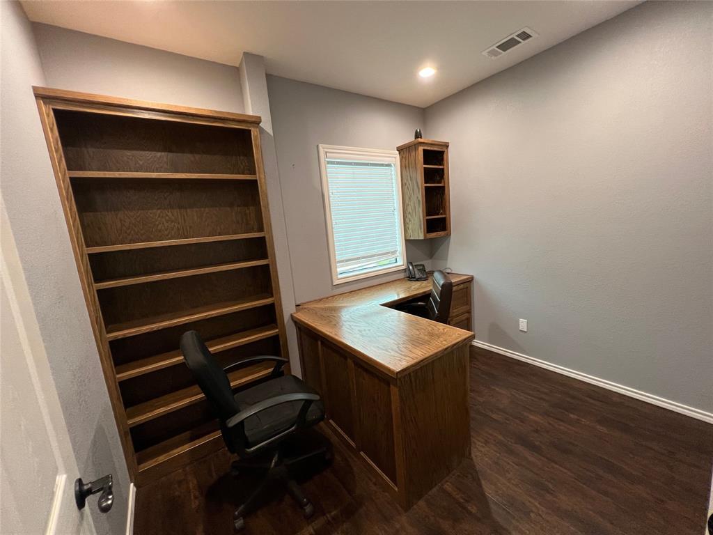 4230 E Highway 67 Property Photo 12