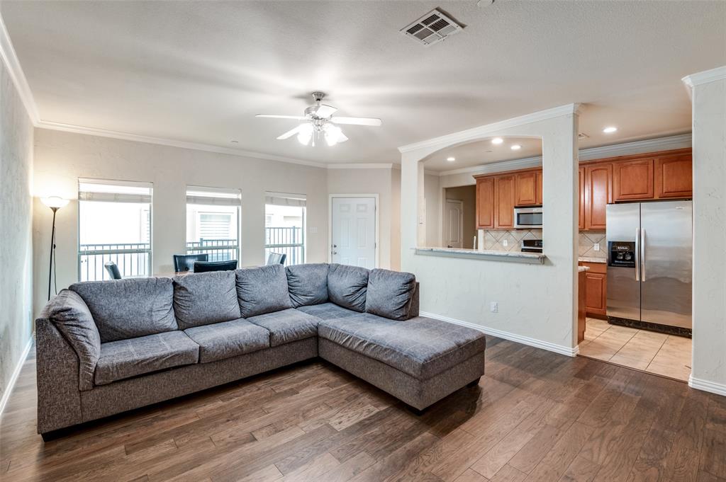 8700 Paradise Drive Property Photo 7