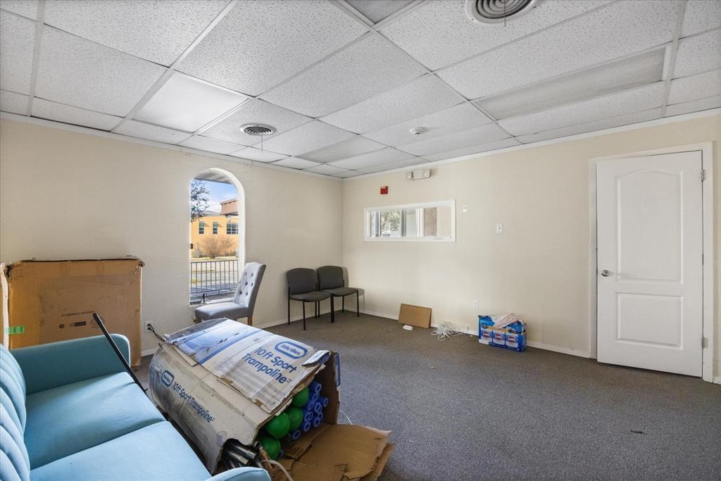 6605 Dan Danciger Road Property Photo 4