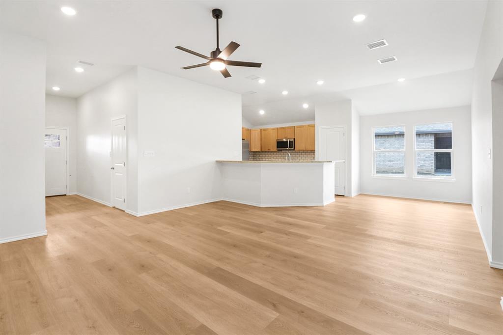 808 Bella Boulevard Property Photo 3