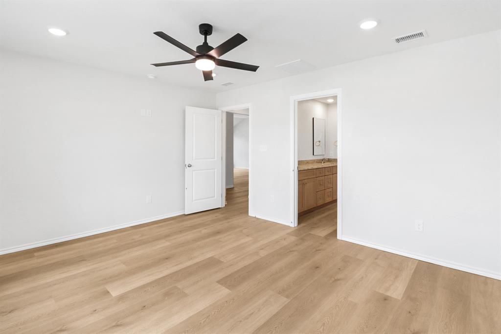 808 Bella Boulevard Property Photo 9