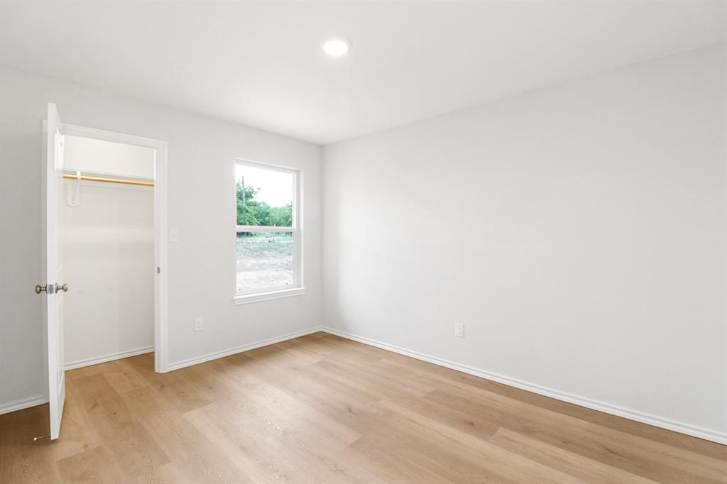 808 Bella Boulevard Property Photo 16