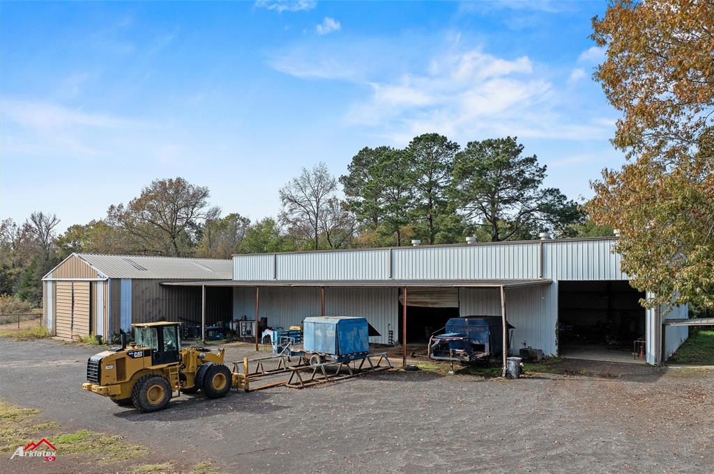 5678 E Fm 1249 Property Photo 3