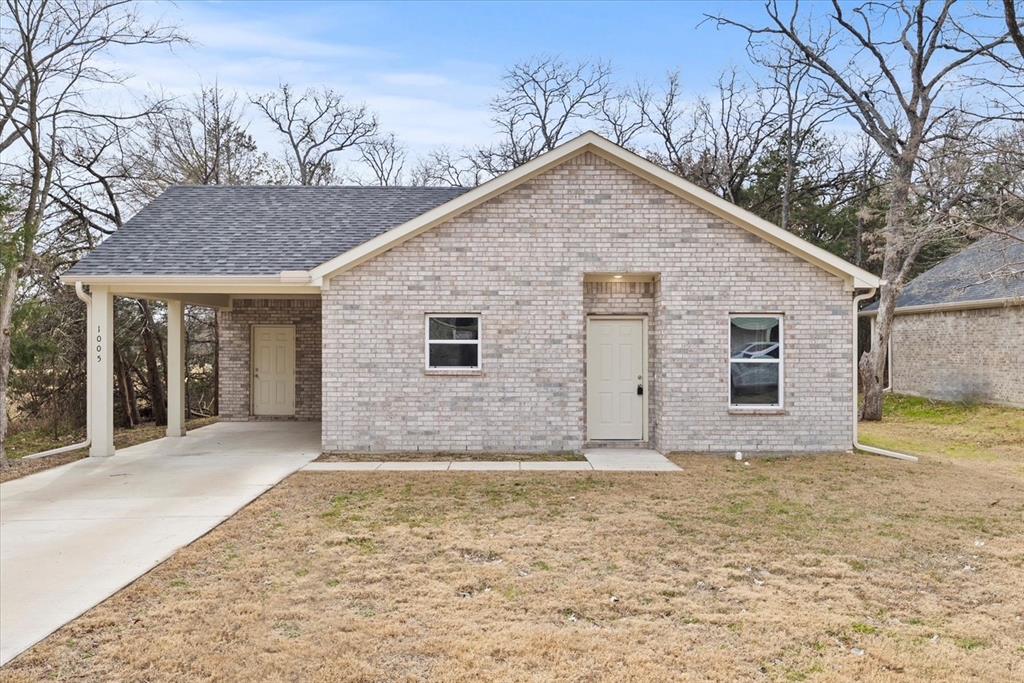 1005 Woodland Drive Property Photo
