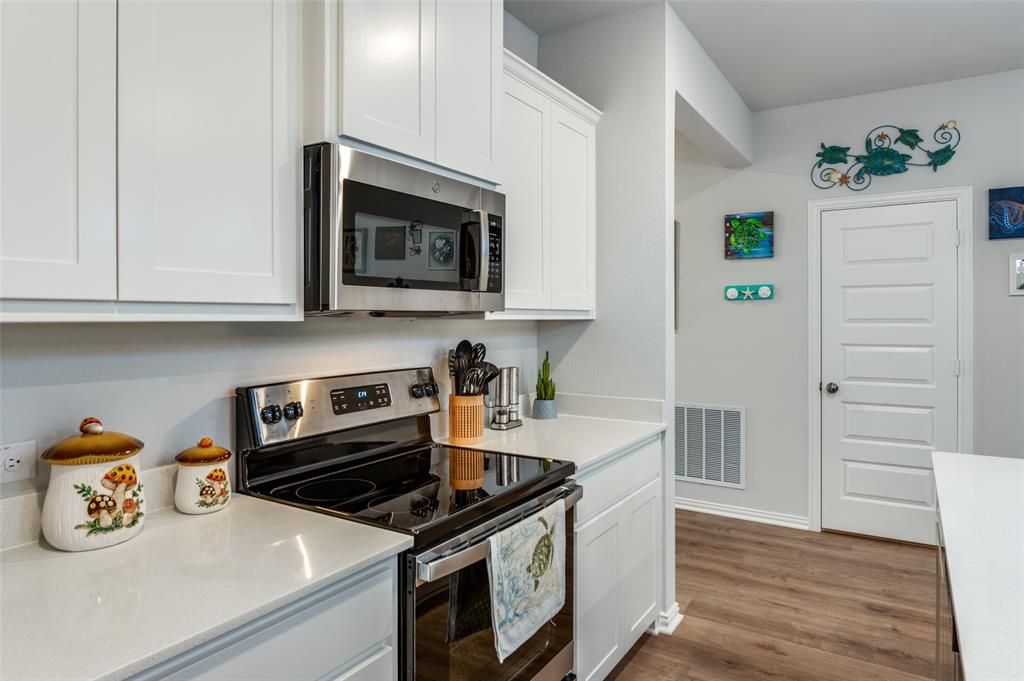 2313 Atlantic Avenue Property Photo 8