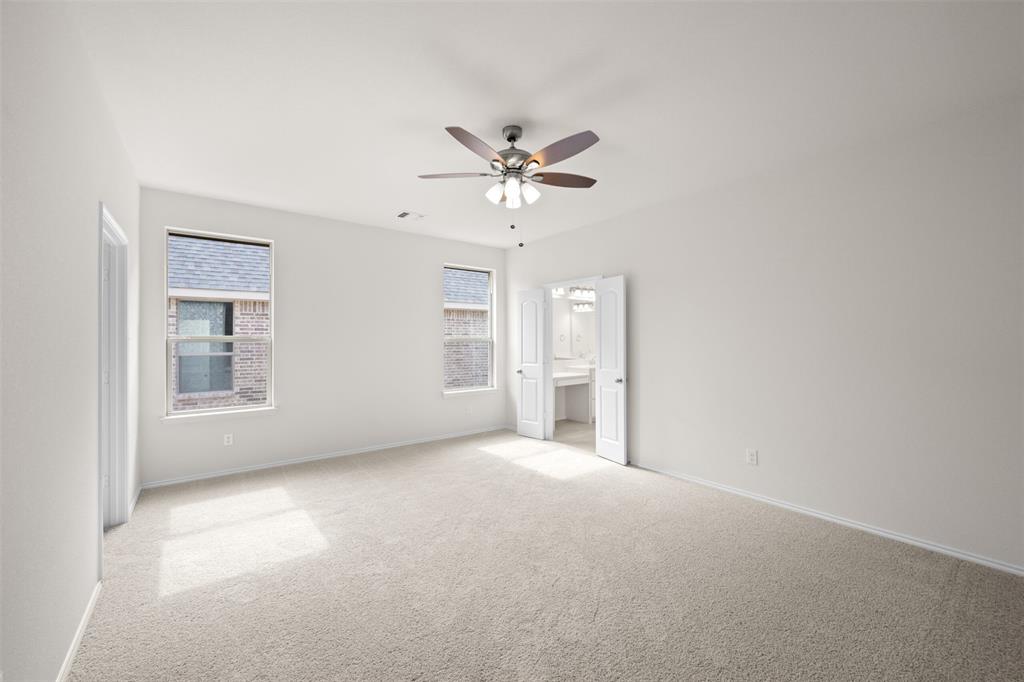371 Freestall Drive Property Photo 8