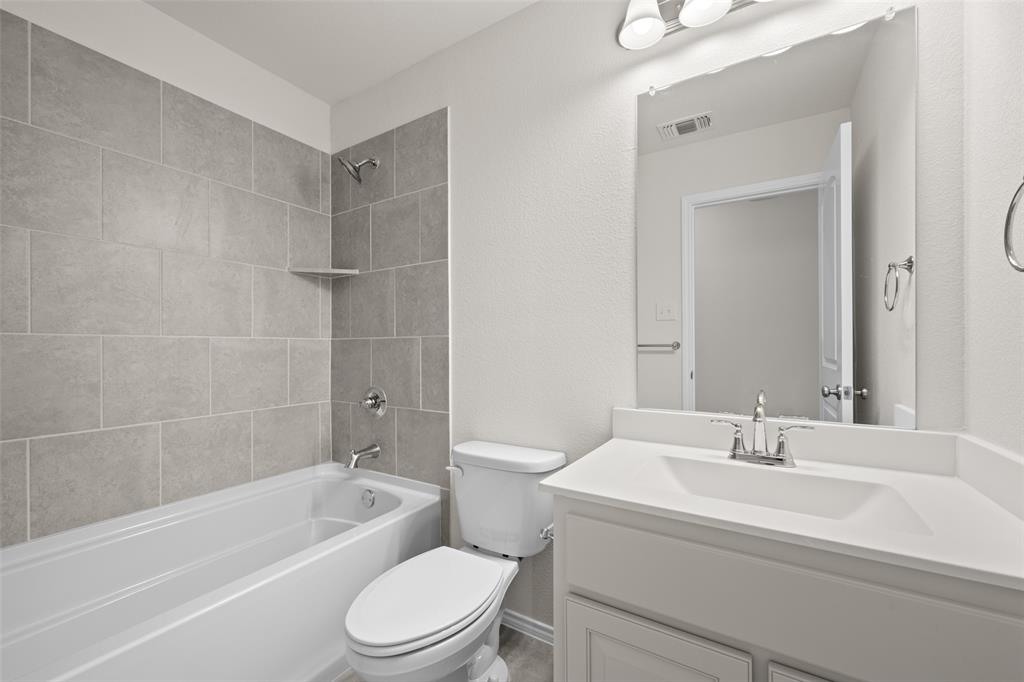 371 Freestall Drive Property Photo 19
