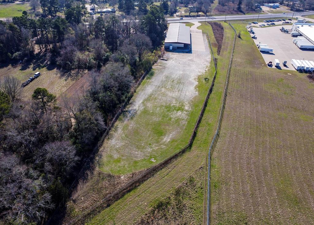 9019 Us Highway 271 Property Photo 5